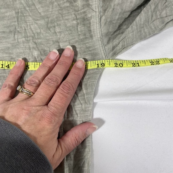 Maurices 24/7 Women's Blouse Size Small Distressed Grunge Vneck - Picture 5 of 8